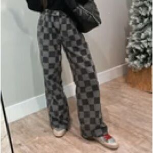 Hot to Go Checked Denim Jeans